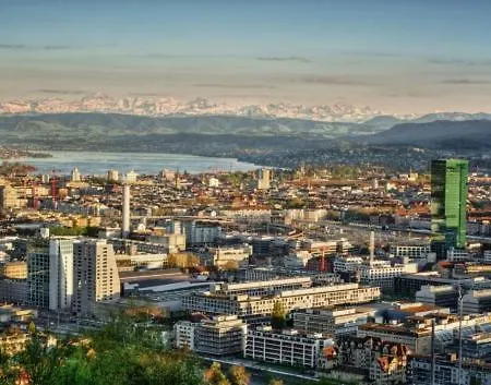 Helvetia 2 Mit Parkplatz Apartmán Curych